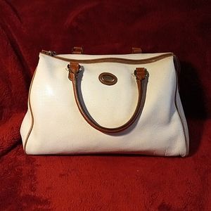 Salvatore Ferragamo cream pebbled leather satchel. Made in Italy.